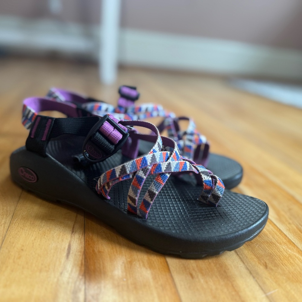 W8 Chaco XZ/2 Purple and Blue Double Strap Sandals